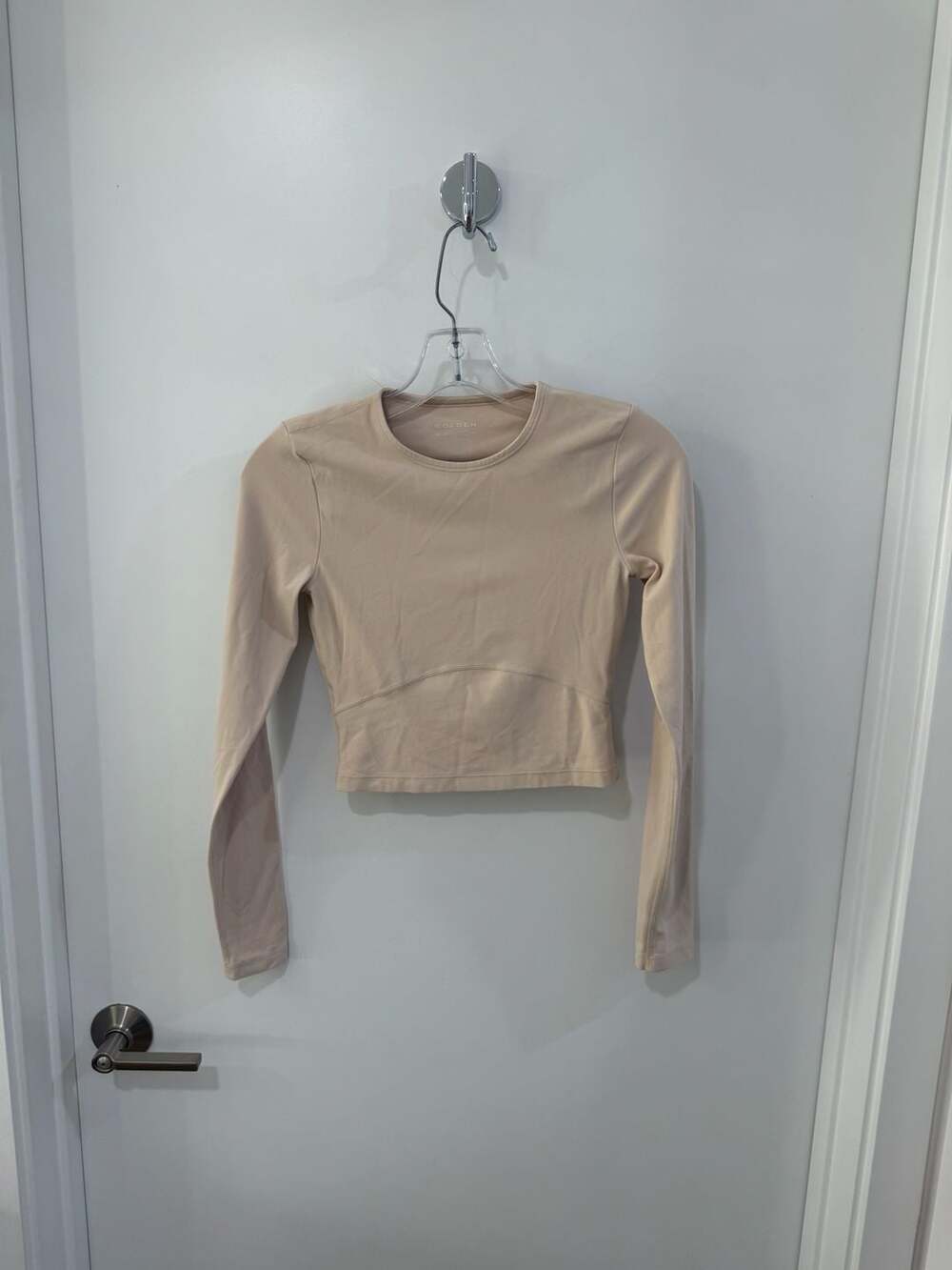 Aritzia Golden TnaBUTTER Bound Longsleeve Crop Top in Beige